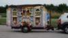 dsc02051a_small.jpg