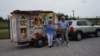 dsc02054a_small.jpg